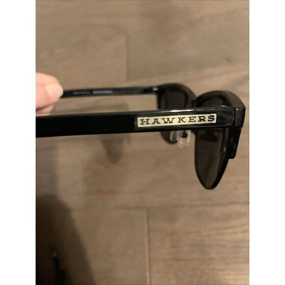 Hawkers Unisex Solid Black Sunglasses Beverly Hills #51 - Picture 3 of 5